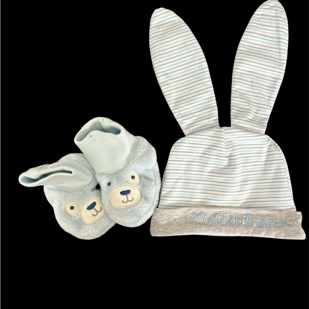 My First Easter NWOT hat & bootie set